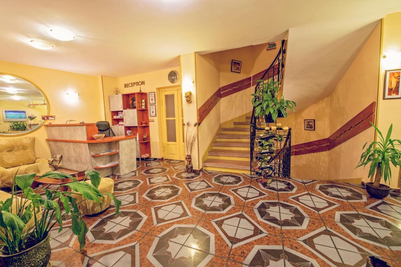 Hotel Color فارنا المظهر الخارجي الصورة
