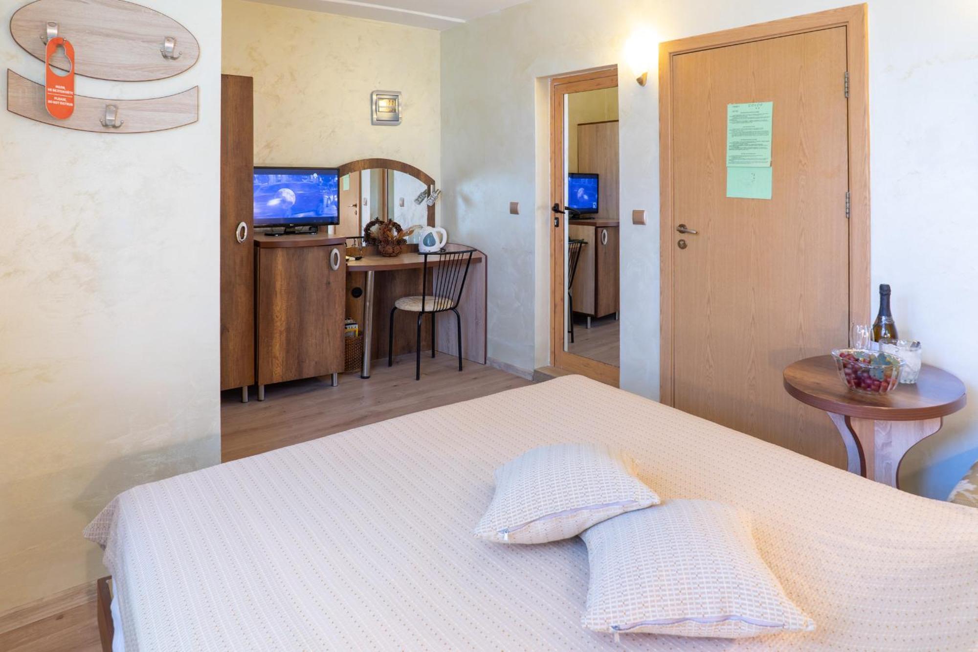 Hotel Color فارنا المظهر الخارجي الصورة