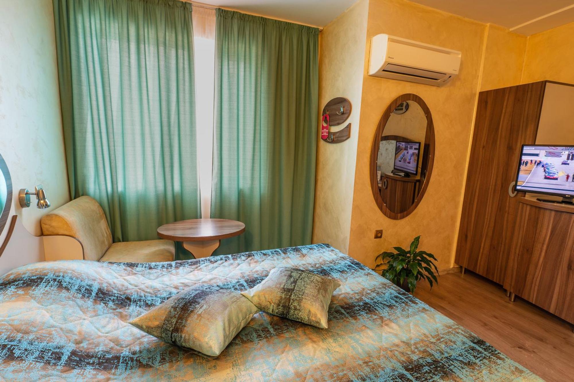 Hotel Color فارنا المظهر الخارجي الصورة